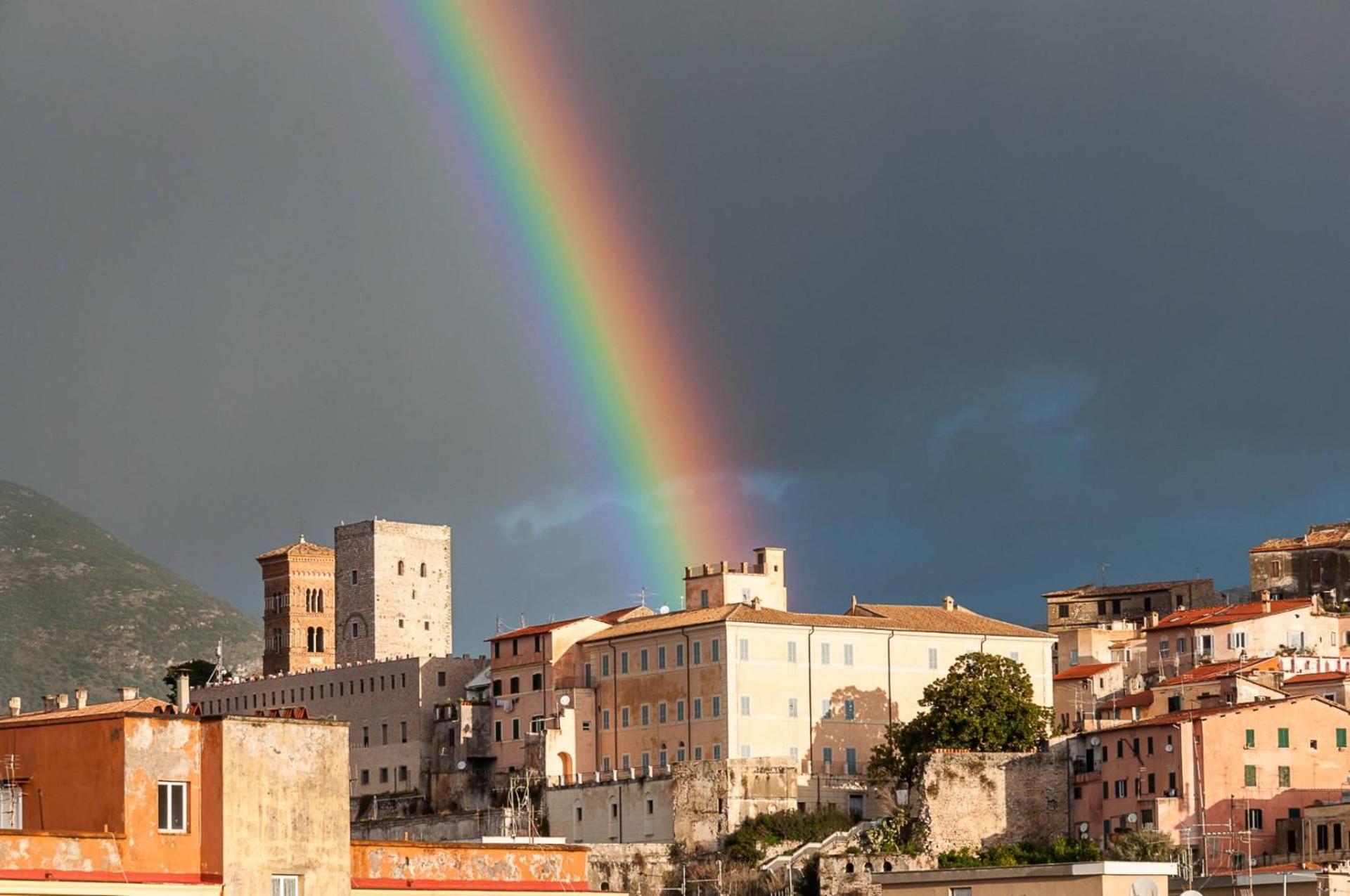 Abouterracina - Maestrale Apartment ภายนอก รูปภาพ